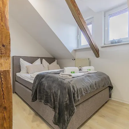 公寓 Lausitz-apartment, 80m2, Waschtrockner, 2 X Parkplaetze, Kueche, Netflix 科特布斯