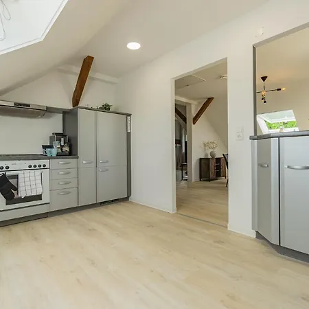 Apartment Lausitz-apartment, 80m2, Waschtrockner, 2 X Parkplaetze, Kueche, Netflix