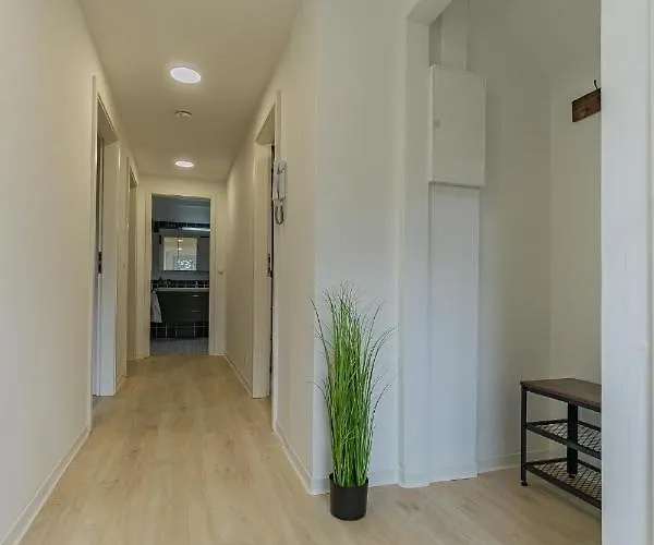 Apartment Lausitz-apartment, 80m2, Waschtrockner, 2 X Parkplaetze, Kueche, Netflix